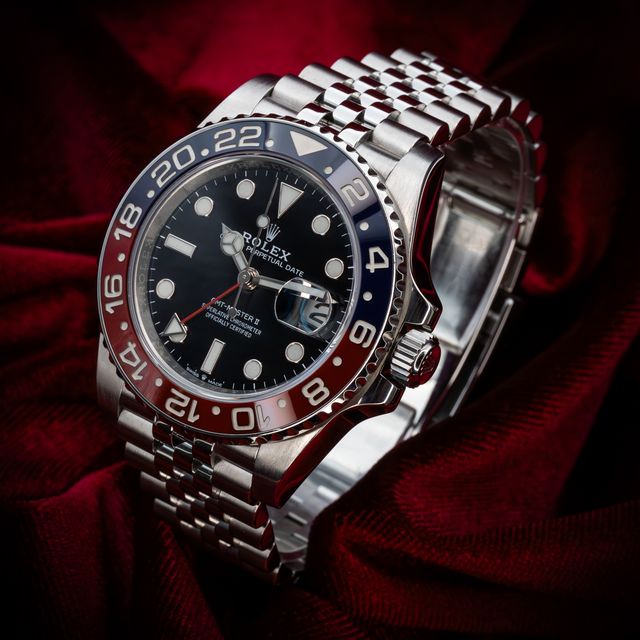 Rolex GMT Master II 126710 BLRO Image 2
